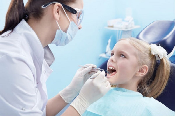 Пільговики та діти отримуватимуть із бюджету Львова відшкодування за стоматологічну допомогу