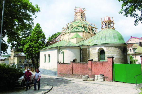 У Львовi реставрують один iз найстарiших храмiв мiста