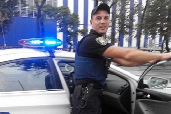Львів’янку вразив вчинок патрульних поліцейських