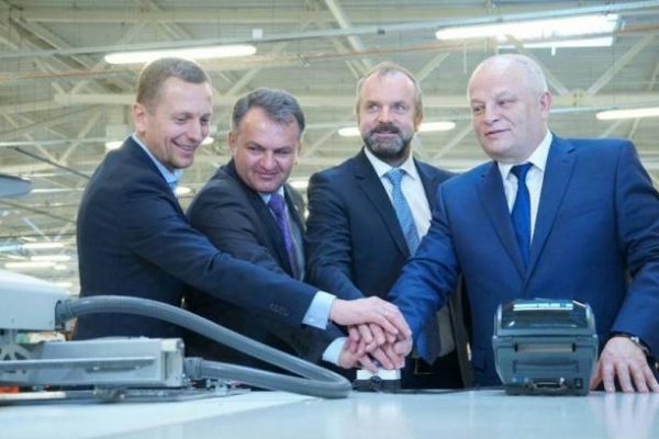 На Львівщині відкрили новий завод з виробництва комплектуючих для AUDI