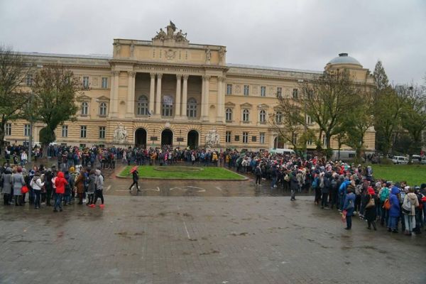 У Львові відбулась хода приурочена 99-ій річниці проголошення ЗУНР