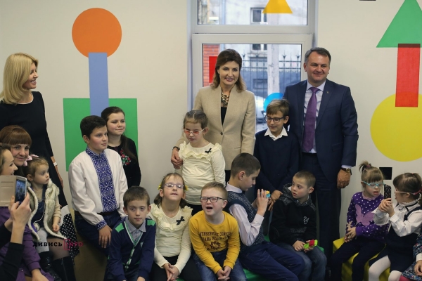 Марина Порошенко відкрила у Львові інтерактивний простір для дітей з інвалідністю (Фото)
