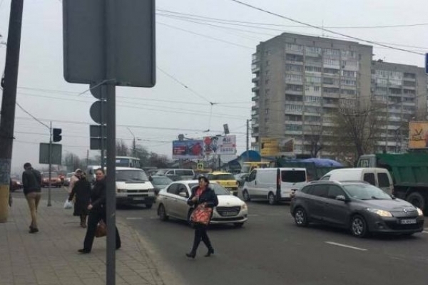 На перехресті у Львові не працюють світлофори