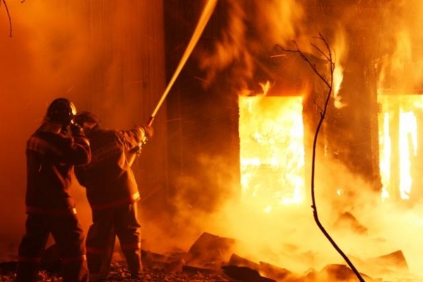 У Львові через нічну пожежу евакуювали мешкінців багатоповерхівки