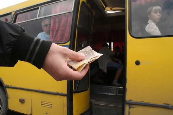 На Львівщині вимагають скасувати право депутатів різних рівнів на безплатний проїзд