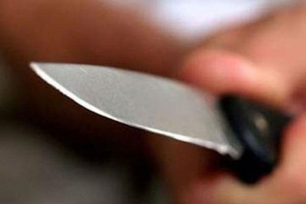 У львівському суді Нацгвардія затримала чоловіка з двома кухонними ножами