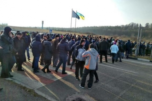 Протестувальники пригрозили знову заблокувати пункти пропуску на Львівщині