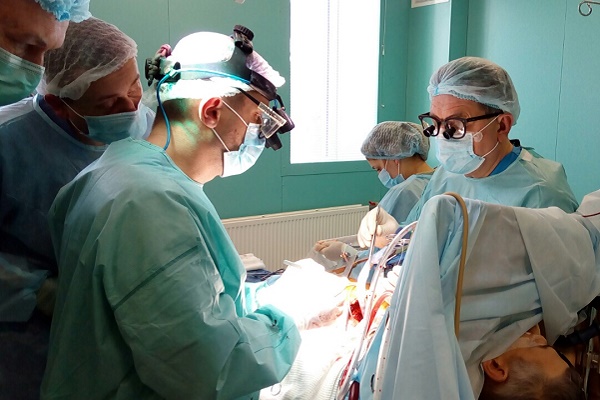 Кардіохірурги  здійснили мініінвазивний «прорив» у хірургічному лікуванні ішемічної хвороби серця на Львівщині