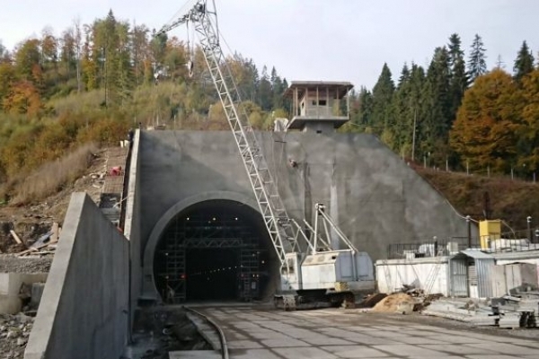 Тунель між Львівщиною й Закарпаттям планують експлуатувати з травня