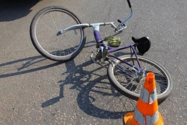 ДТП у Стрию: Mercedes збив пенсіонера-велосипедиста