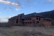Місцевий фермер придбав стару недобудовану школу в Сколе за 600 тисяч гривень