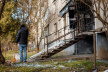 Удари по Львову: у міськраді відмовили 12 постраждалим у компенсації за пошкоджене ракетою житло