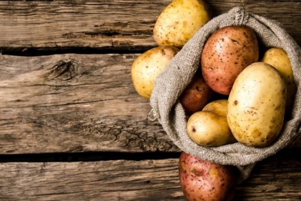 Через сильні морози на Львівщині на 40% подорожчала картопля