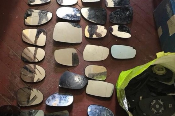 Поліціянти затримали у Львові крадія дзеркал