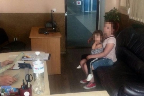 У Шегинях 23-річна жінка намагалася вивезти до Польщі дитину з підробленим дозволом батька