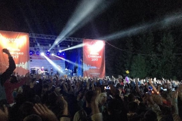 Відоме селище на Львівщині відмовилось від безкоштовного концерту українських зірок