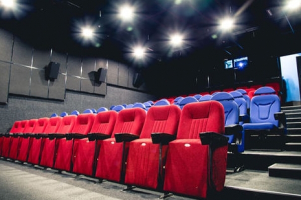 У львівському кінотеатрі побили 24-річного відвідувача за розмови під час сеансу