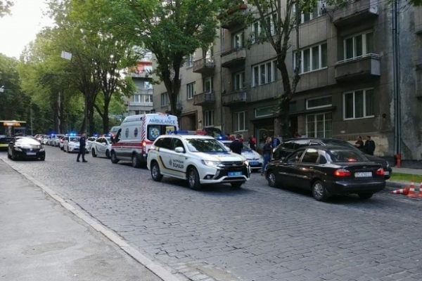 Закарпатець ударив ножем патрульного у Львові, у відповідь полісмен відкрив вогонь
