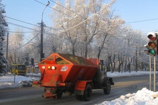 У Львові рахують гроші на нову речовину для посипання вулиць взимку