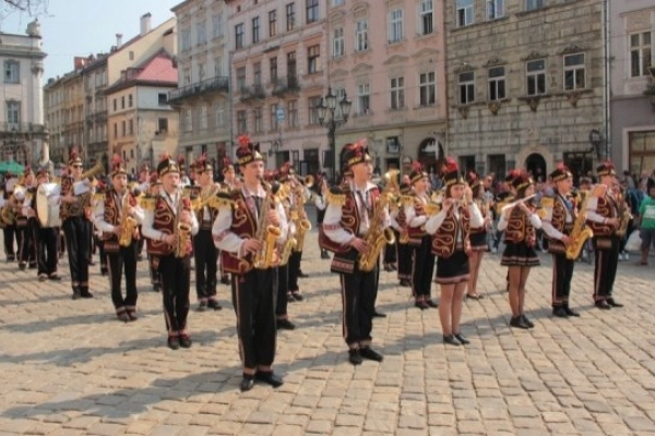Садовий виділив більше 700 тисяч на проведення фестивалів у Львові