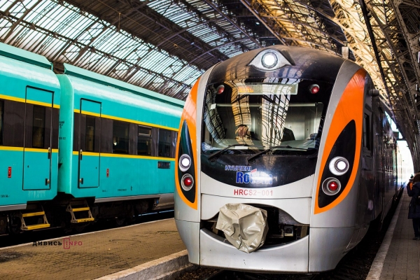 Укрзалізниця призначила додатковий «Інтерсіті» до Львова на День незалежності