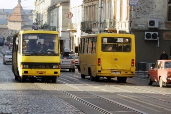 Чи подорожчає проїзд у львівських маршрутках?