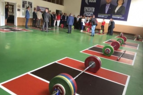 У Львові відкрили новий спеціалізований важкоатлетичний зал