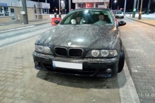 На Львівщині затримали викрадений «BMW»
