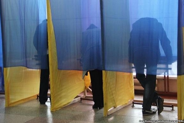 У Львові на виборчій дільниці помер чоловік