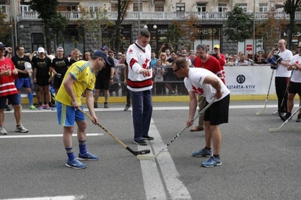 У львівському парку буде хокейний турнір
