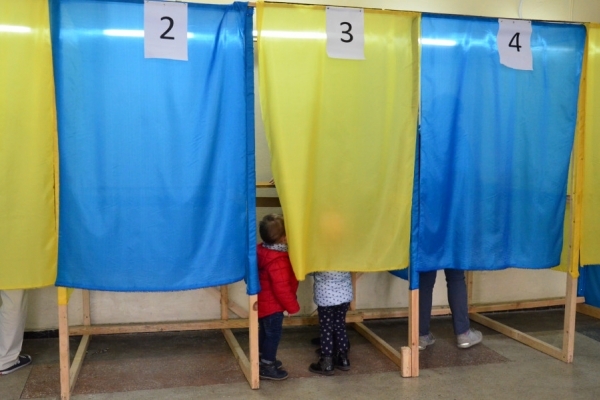 У Львові відкрились усі виборчі дільниці - оперативні дані