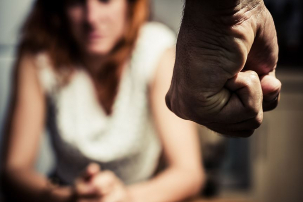 Б’є не значить любить: у Стрию покарали чоловіка за домашнє насильство
