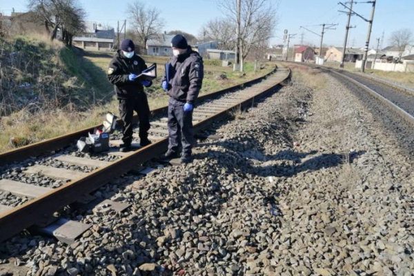 На Львівщині потяг збив чоловіка