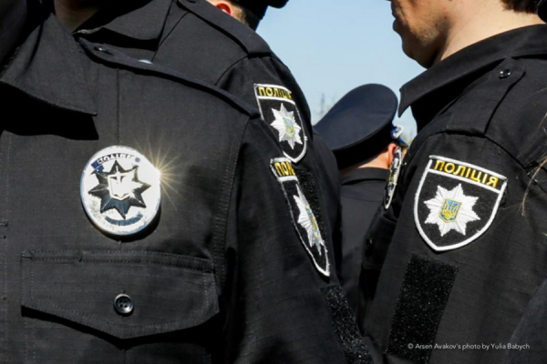 На Львівщині слідчі поліції завершили досудове розслідування щодо посадовців , які підозрюються у вимаганні хабаря з підприємця