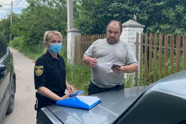 У Львові водій маршрутки напав на людей з ножем
