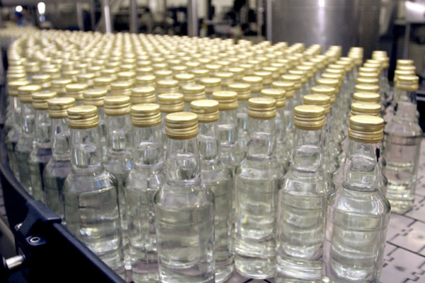 На Львівщині виявили склад фальсифікованого алкоголю на 1 млн грн
