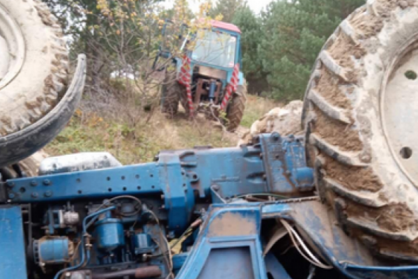 На Львівщині в тракторі загинув тракторист