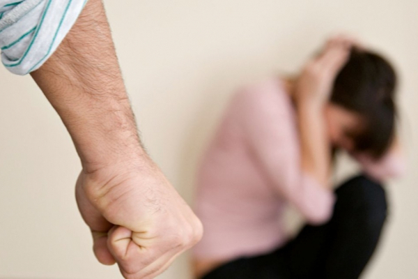 На Львівщині засуджено чоловіка до реальної міри покарання за домашнє насильство над дружиною