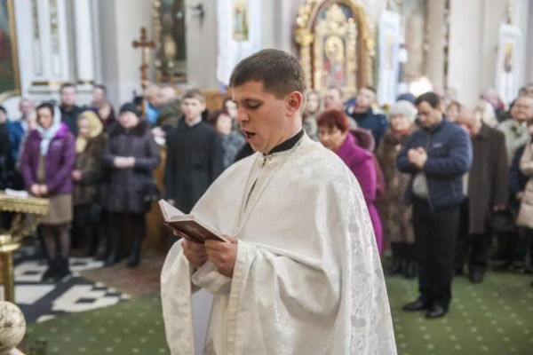 Поблизу Львова струмом вбило молодого священника
