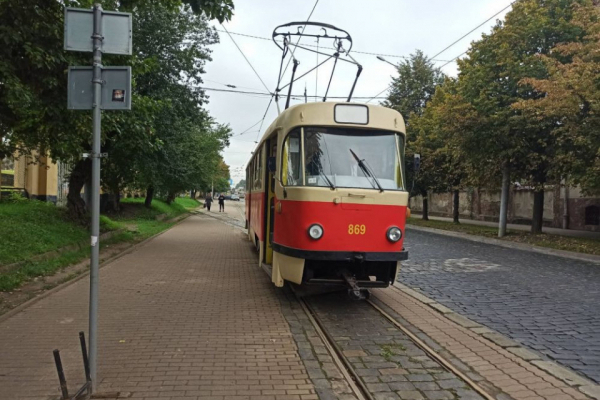У Львові провели ретро-екскурсію трамваєм 1970-х років
