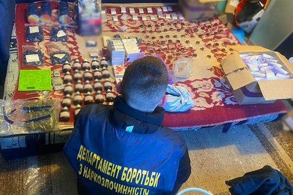 Наркотиків сумою на 7 мільйонів вилучили у 19-річного львів'янина (ВІДЕО)