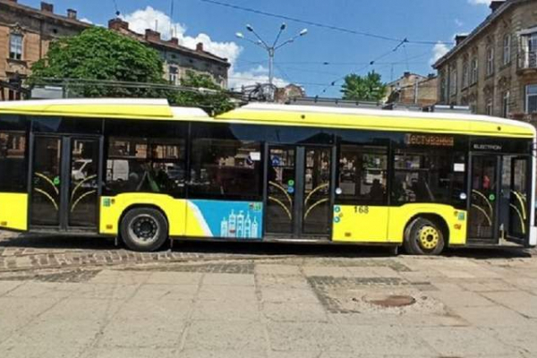 У Львові тестують новий тролейбус