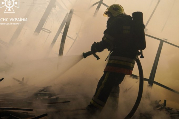 Під час пожежі у будинку травмувалася жінка з Львівщини