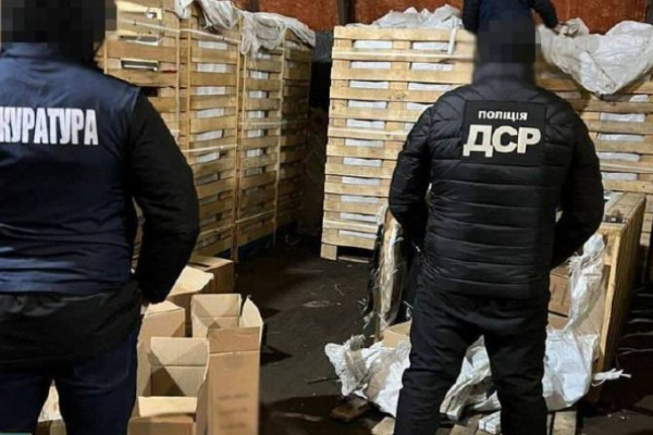 На Львівщині викрили схему контрабанди тютюну: вилучили товару на 18 млн грн