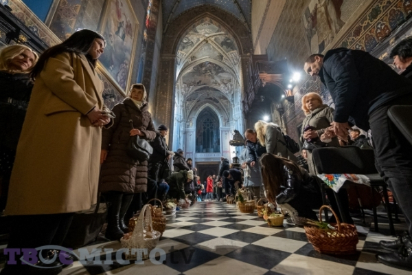 На Великдень у Львові скасували нічні богослужіння 
