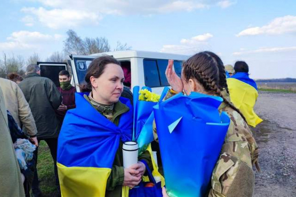 З російського полону повернулися 100 українських військовослужбовців  https://zaxid.net/news/