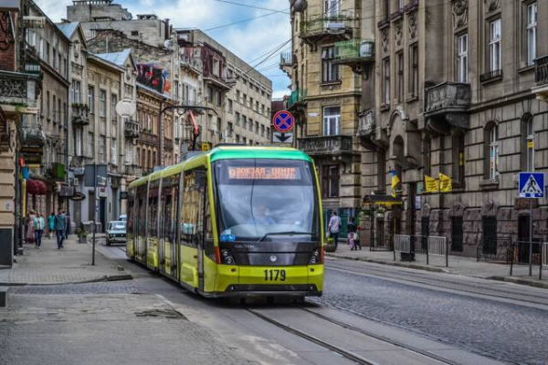 У Львові на Великдень трамваї виїдуть на маршрути раніше