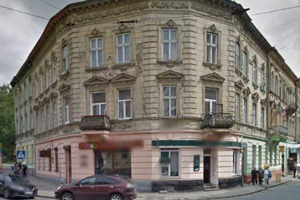 Львівська міськрада продала приміщення біля Стрийського ринку за 4,8 млн грн
