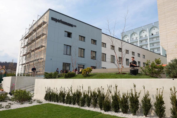 Superhumans Center відкриває чергу пацієнтів у відділення реконструктивної хірургії у Львові