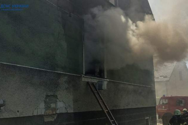 На Львівщині після вибуху газу в будинку госпіталізували 56-річного чоловіка